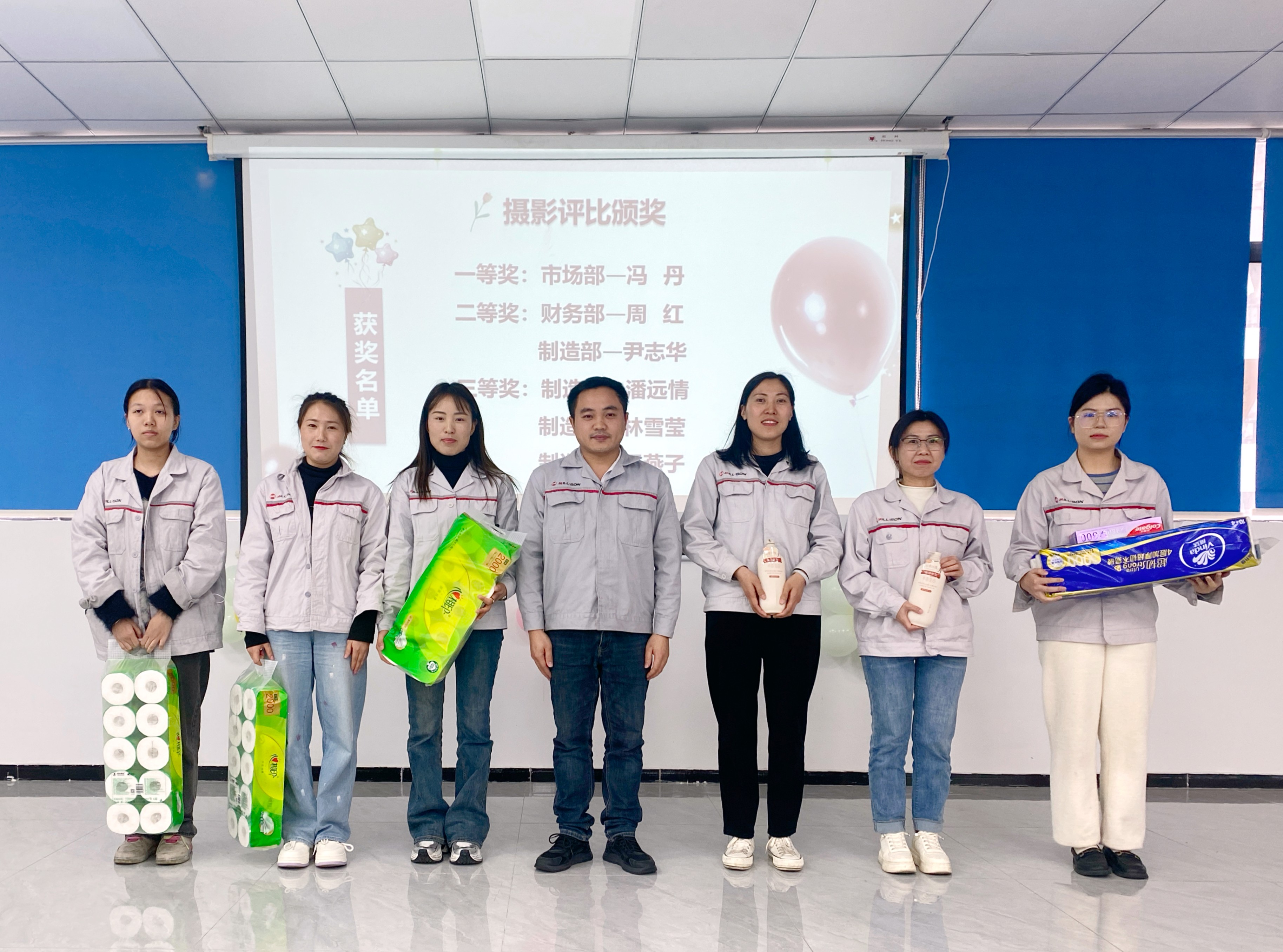 f7821f62-eedd-4ca6-8261-250a2458b9cf f7821f62-eedd-4ca6-8261-250a2458b9cf