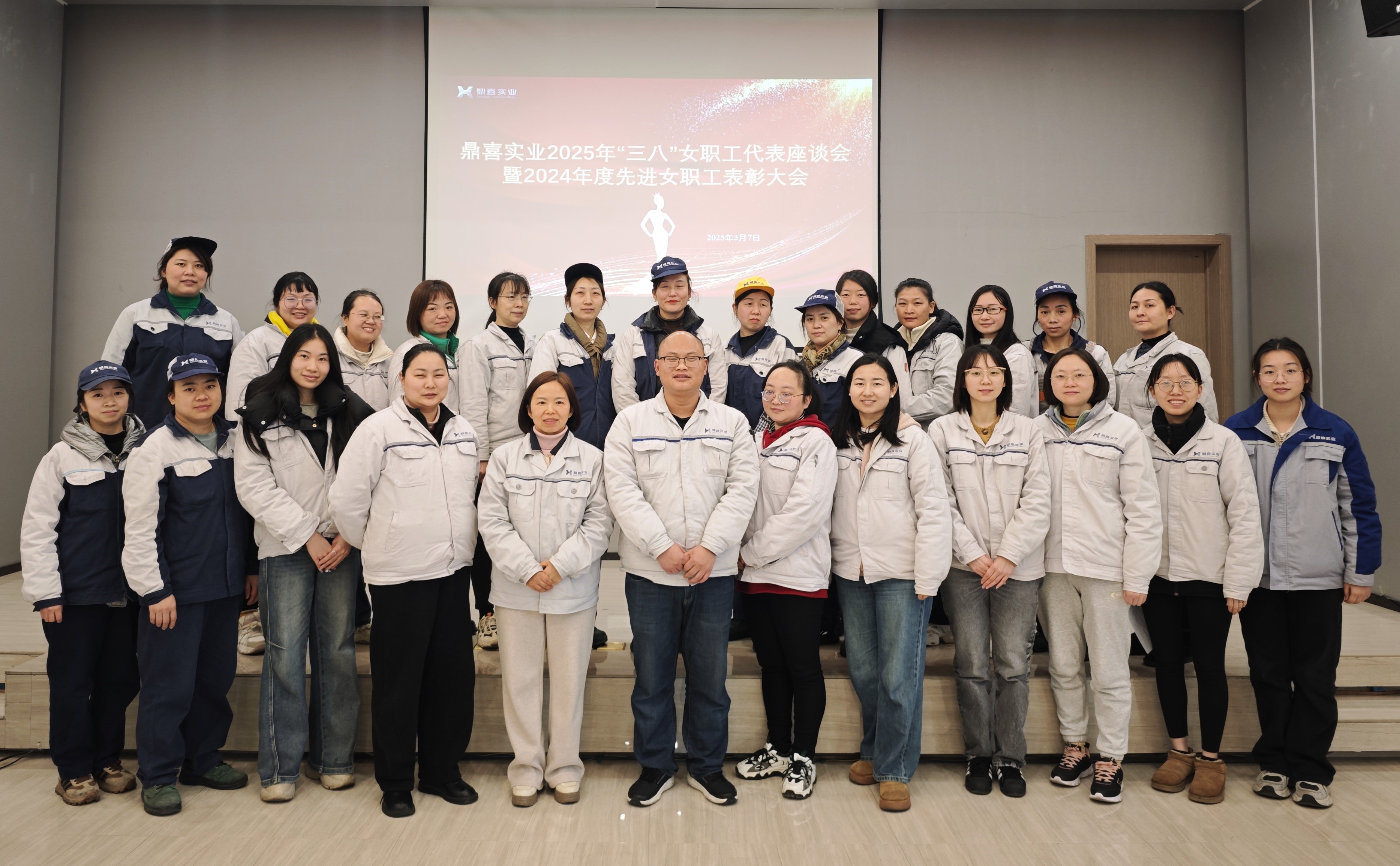 b16e5bf7d7a0963e2337fc58f21ef2f5_origin(1) b16e5bf7d7a0963e2337fc58f21ef2f5_origin(1)